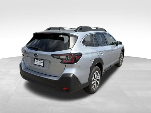 Used 2023 Subaru Outback Premium AWD/4WD image 2