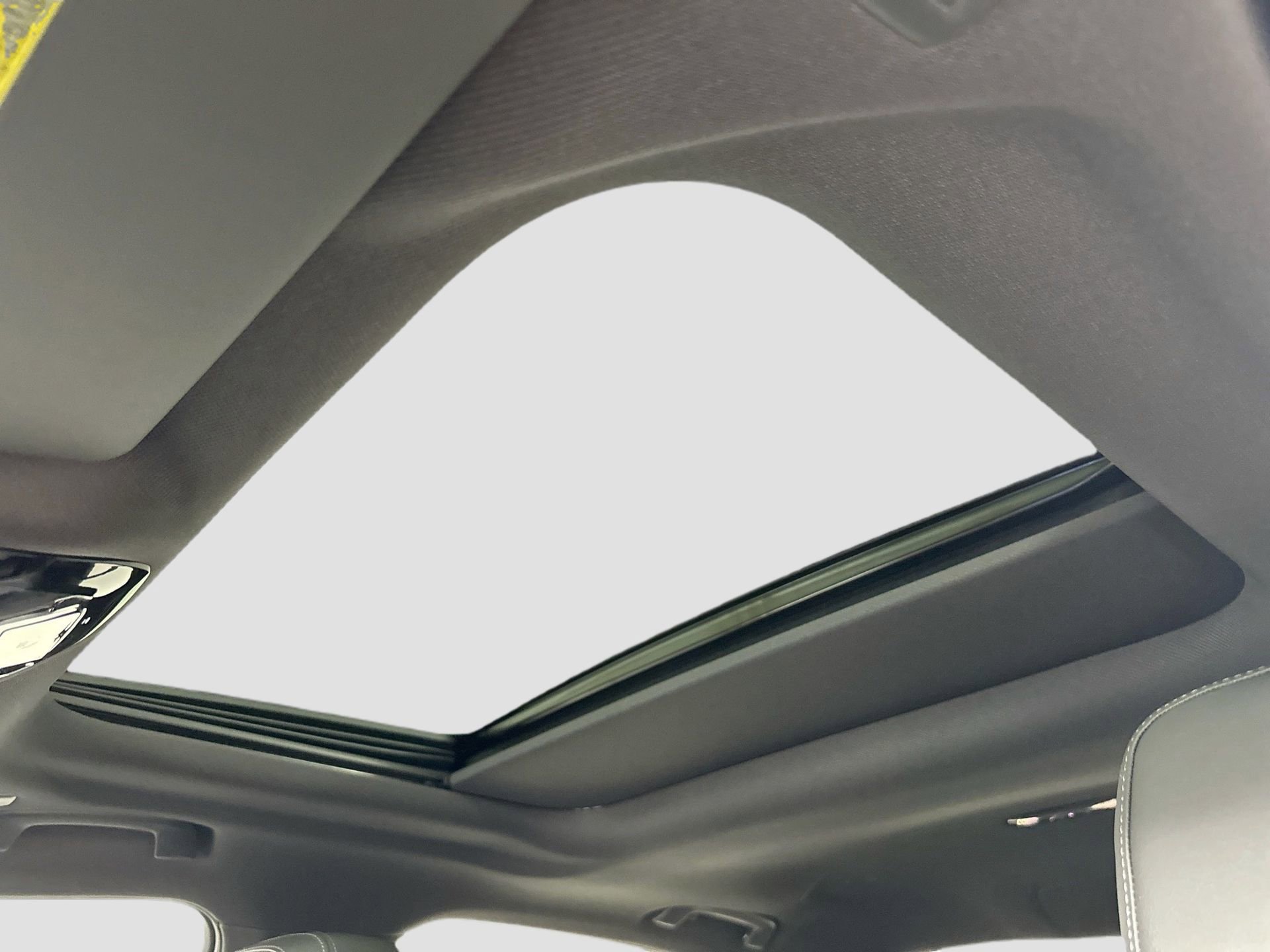 Used 2025 BMW 530i image 15