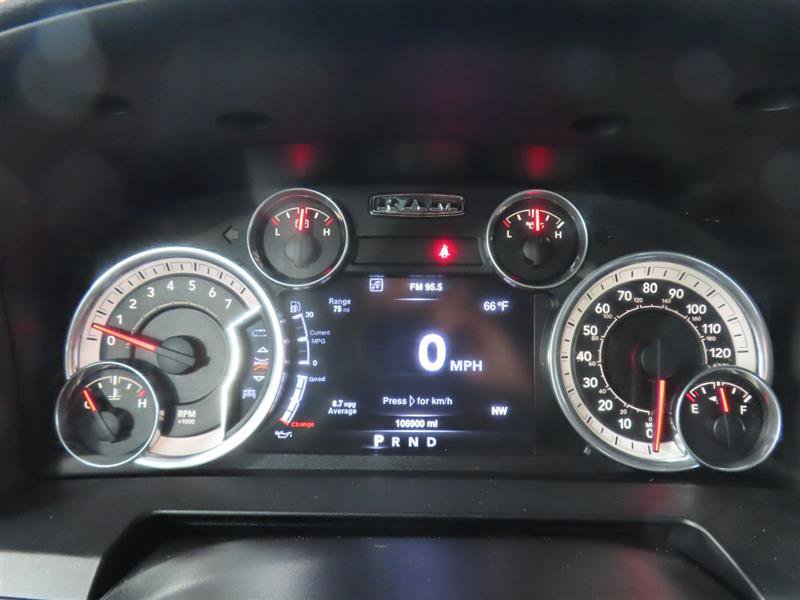 Used 2016 RAM 1500 Sport w/ Black Ram 1500 Sport Group AWD/4WD image 18