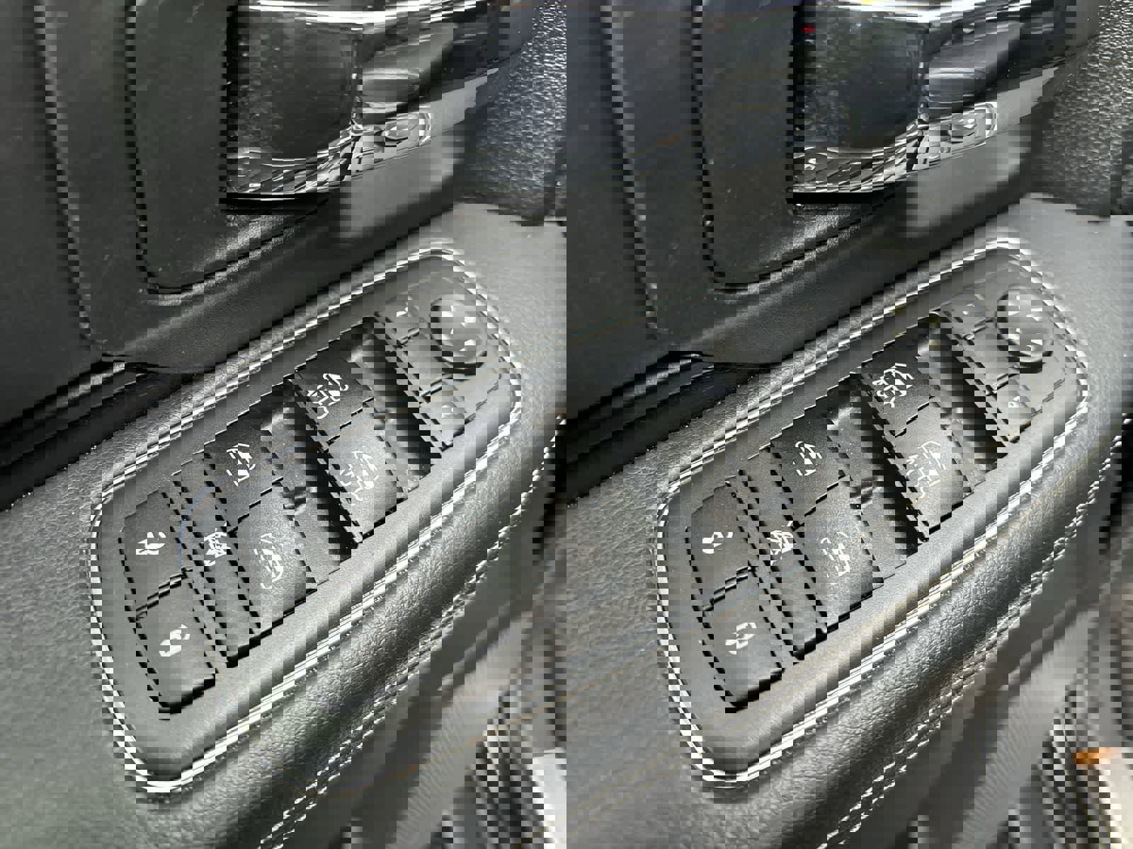 Certified 2018 RAM 1500 Rebel w/ Luxury Group image 8