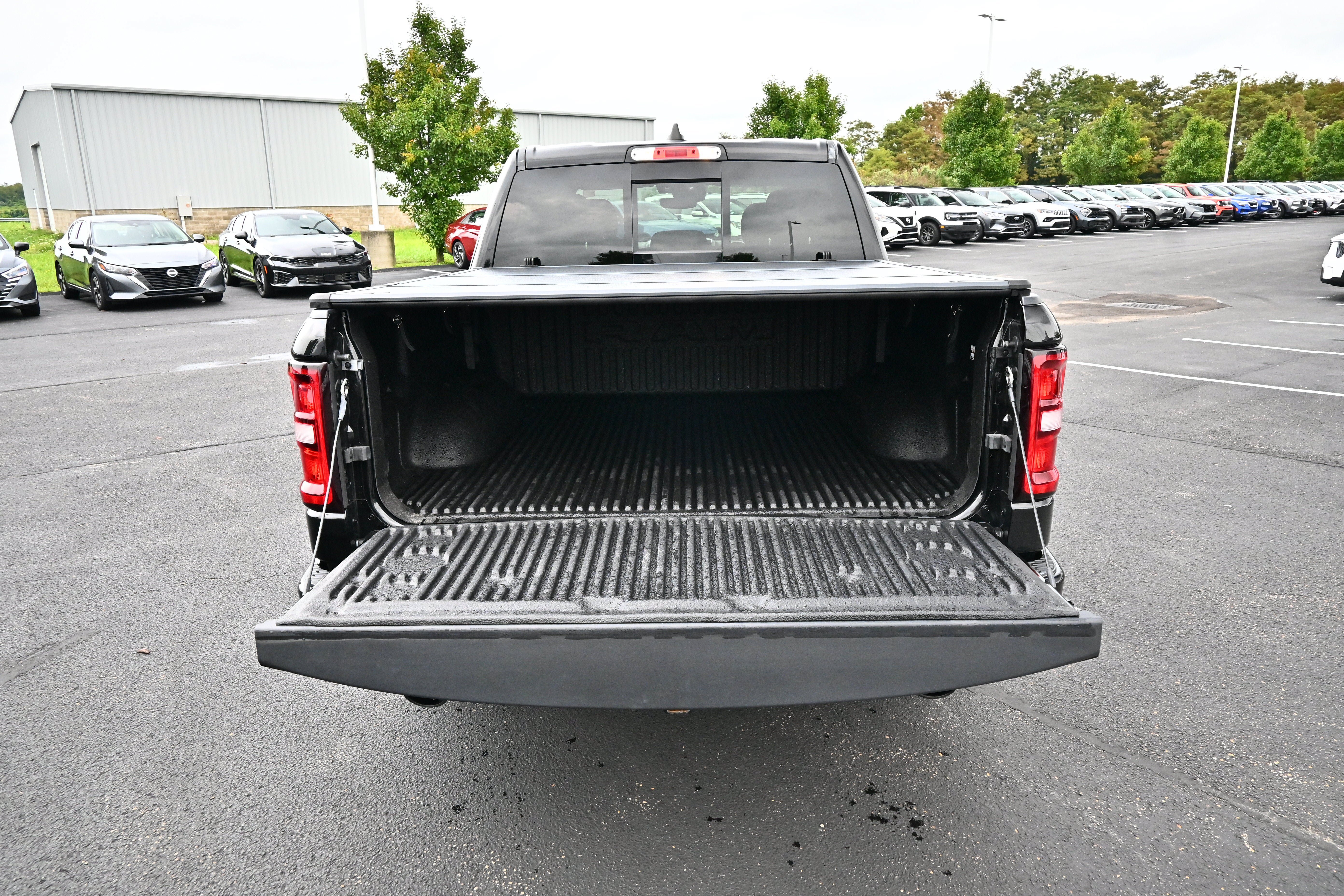 Used 2025 RAM 1500 Big Horn AWD/4WD image 14