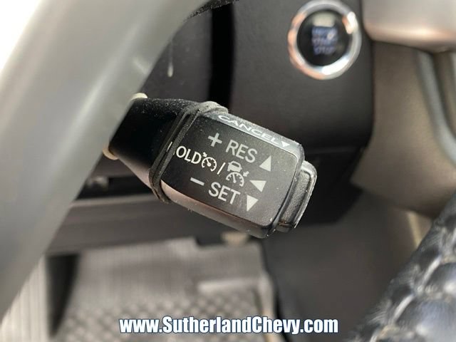 Used 2019 Toyota Highlander SE FWD image 23