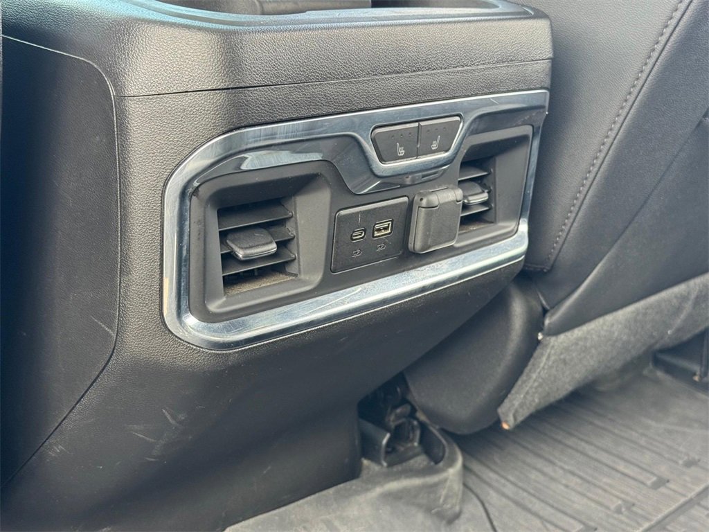 Used 2023 GMC Sierra 3500 SLT w/ SLT Premium Package image 11