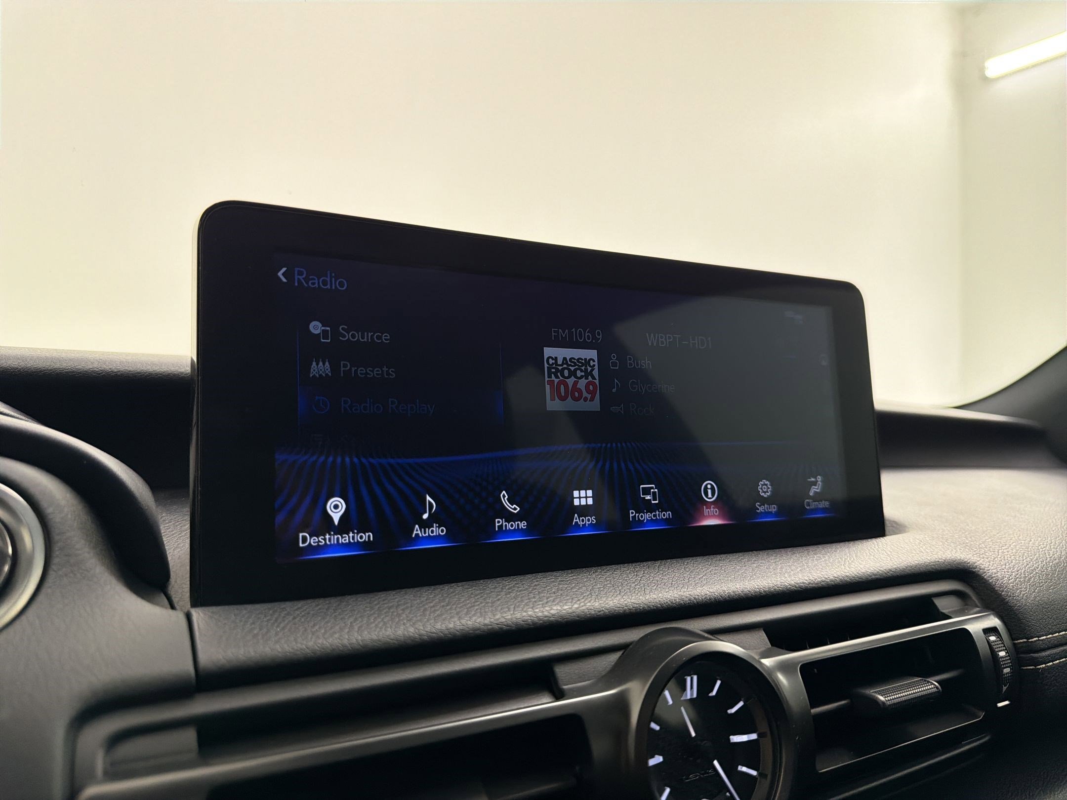 Certified 2023 Lexus IS 350 F Sport w/ Navigation Package RWD image 25