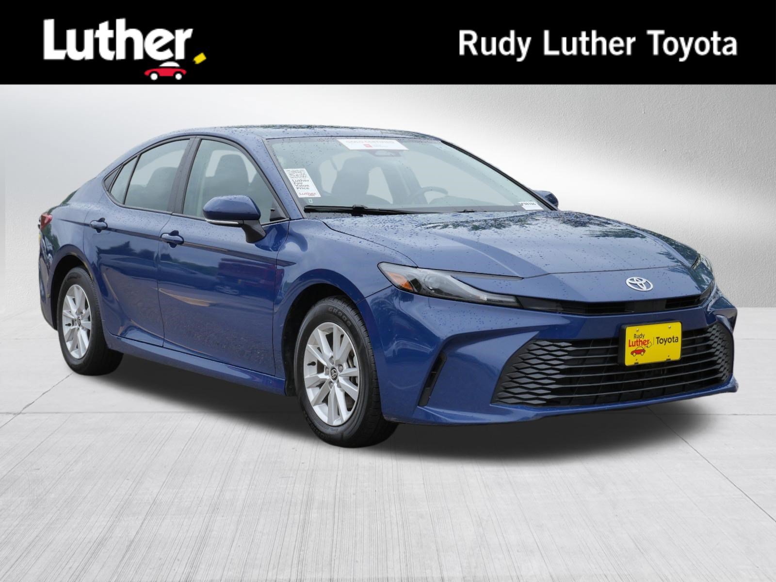 Certified 2025 Toyota Camry LE FWD image 1