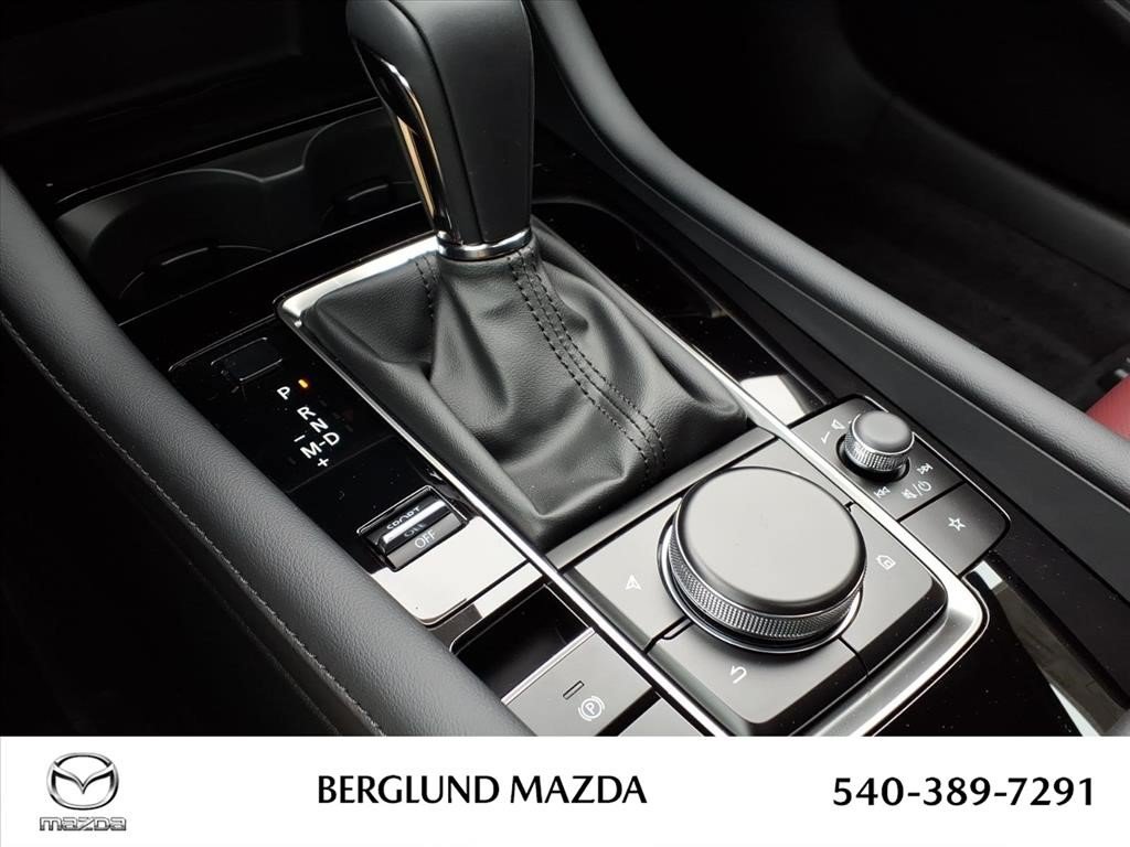 New 2026 MAZDA MAZDA3 Hatchback w/Premium Plus Pkg AWD/4WD image 22