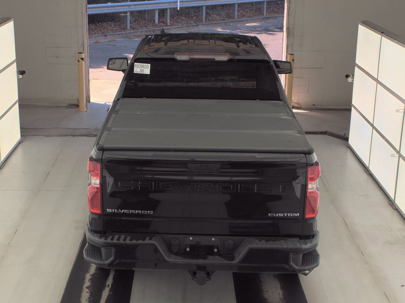 Used 2019 Chevrolet Silverado 1500 Custom w/ Custom Value Package AWD/4WD image 8