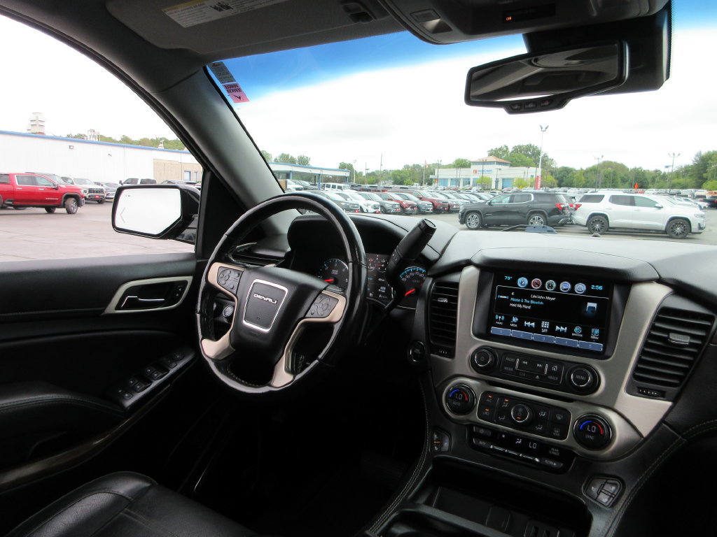 Used 2019 GMC Yukon Denali w/ Open Road Package AWD/4WD image 30