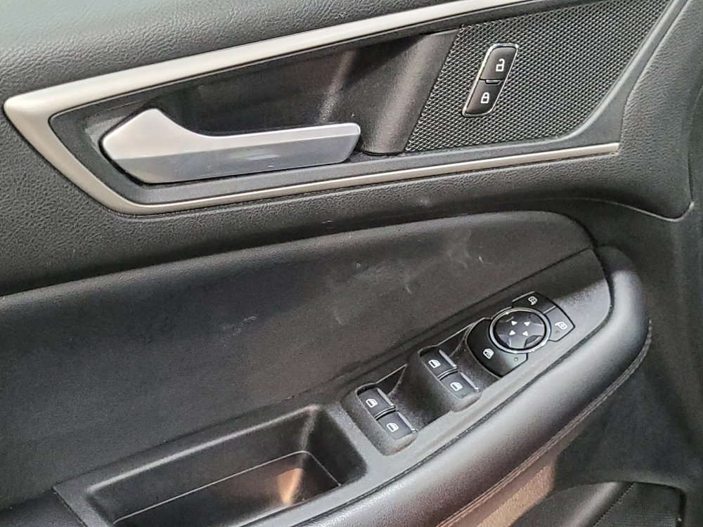 Used 2023 Ford Edge SEL image 27