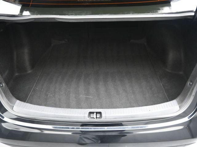 Used 2025 Toyota Corolla LE image 10