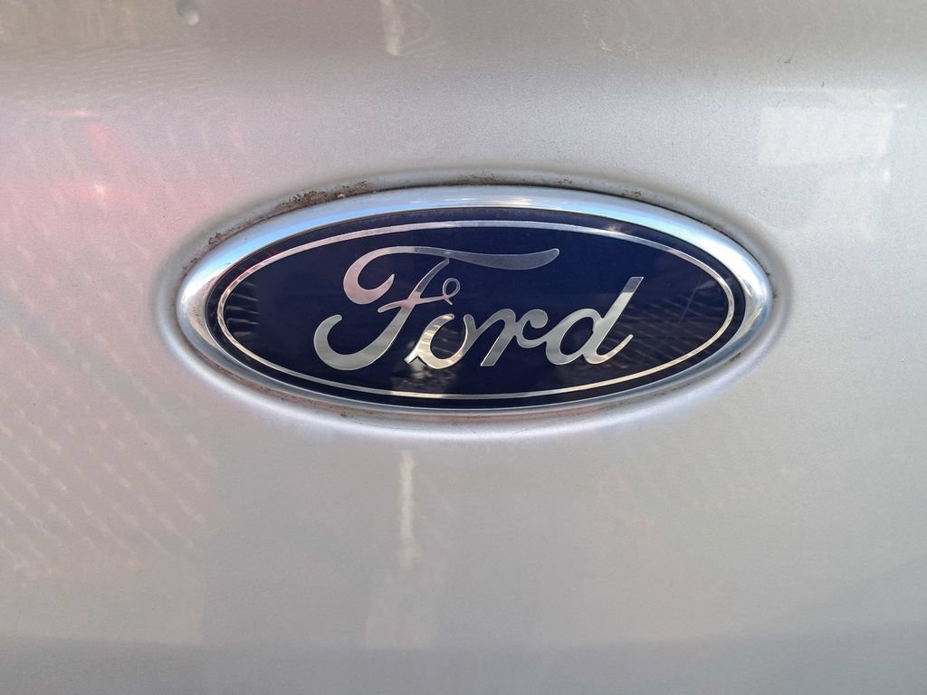 Used 2015 Ford Transit Connect XL FWD image 11