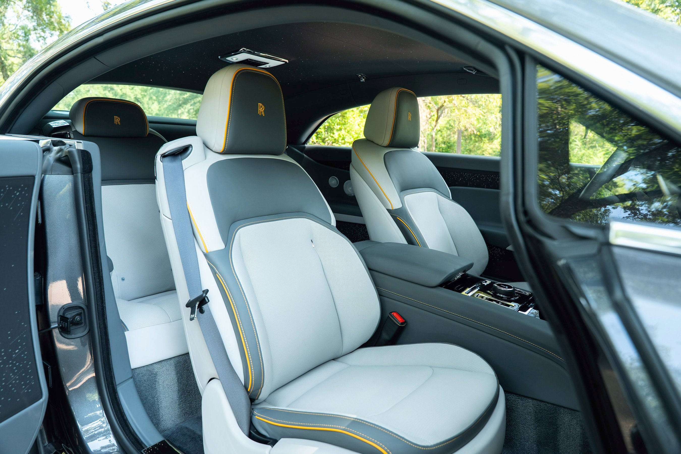 Used 2025 Rolls-Royce Spectre w/ Spectre Launch Package image 52