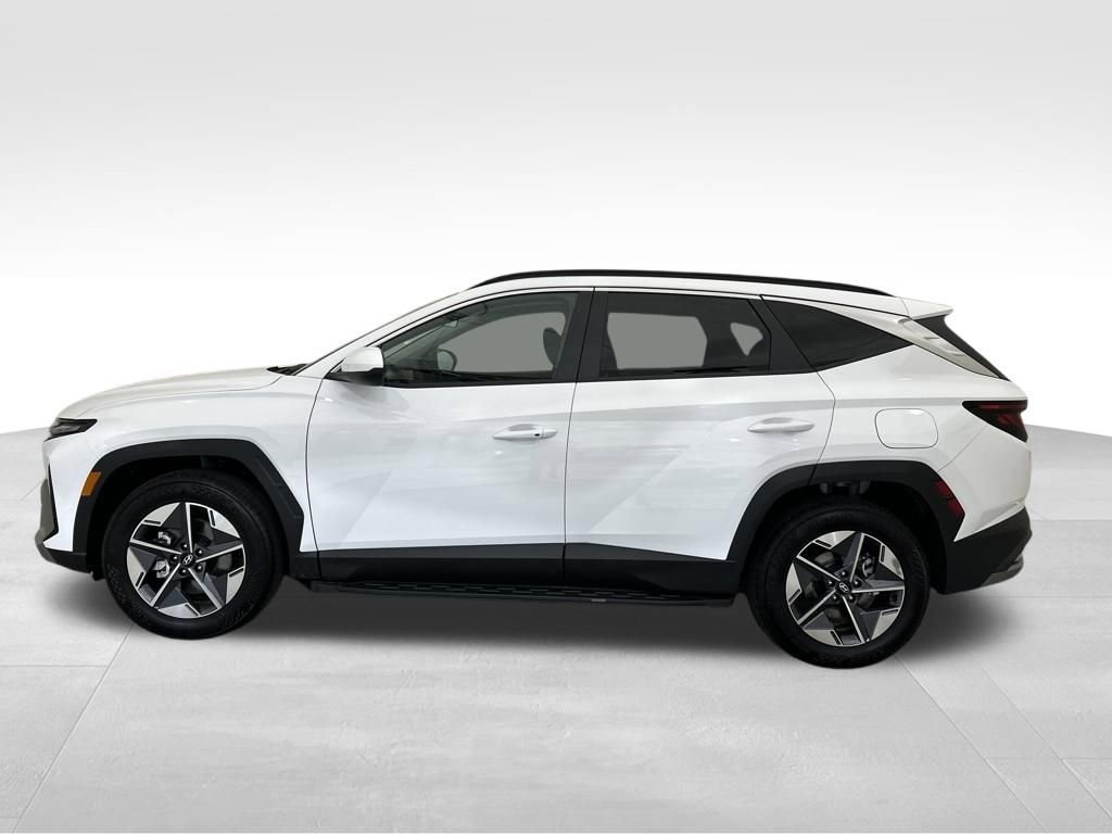 Used 2026 Hyundai Tucson SEL AWD/4WD image 2