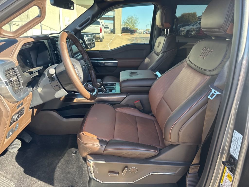 Used 2025 Ford F150 King Ranch w/ FX4 Off-Road Package image 12