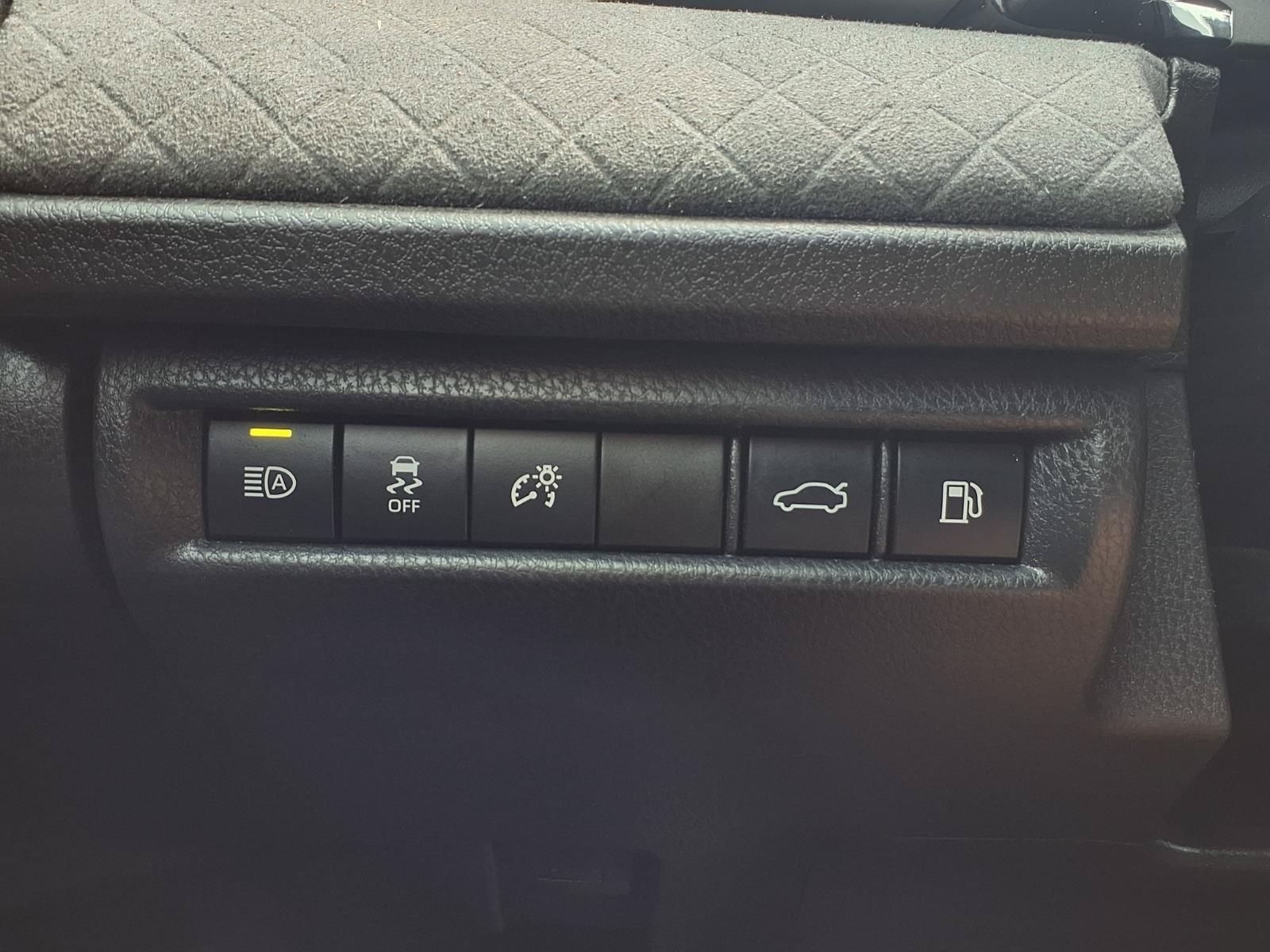Certified 2025 Toyota Camry XLE FWD image 14