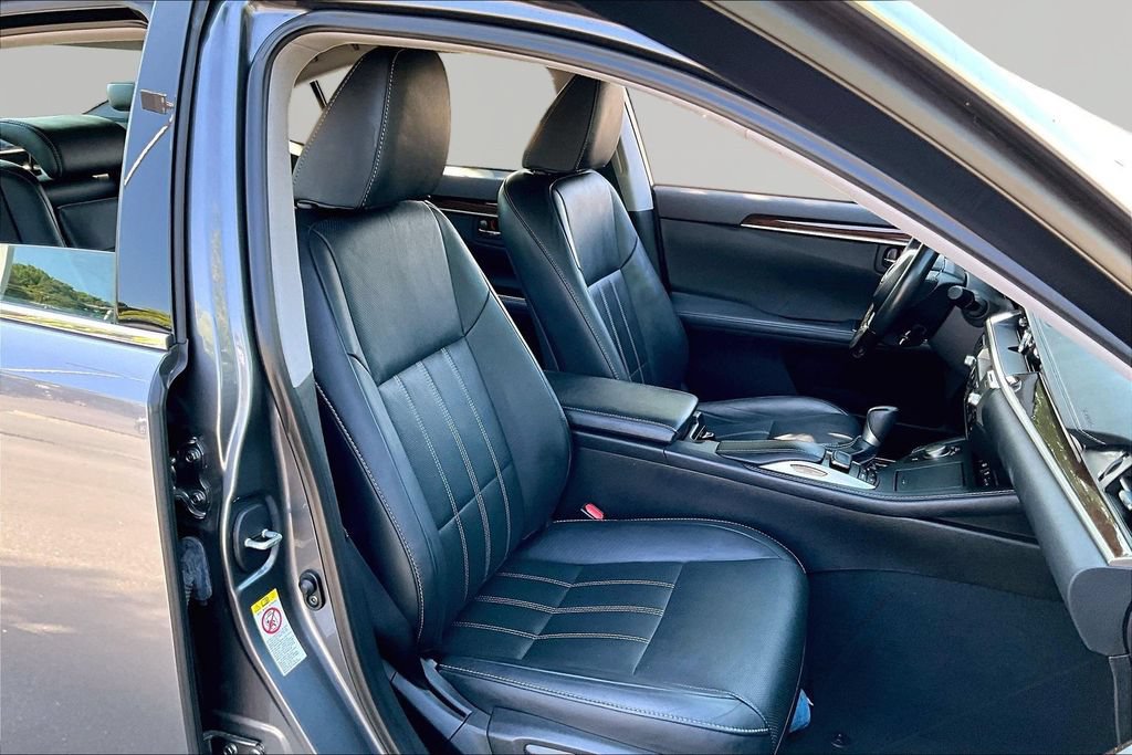 Used 2017 Lexus ES 350 w/ Luxury Package FWD image 23