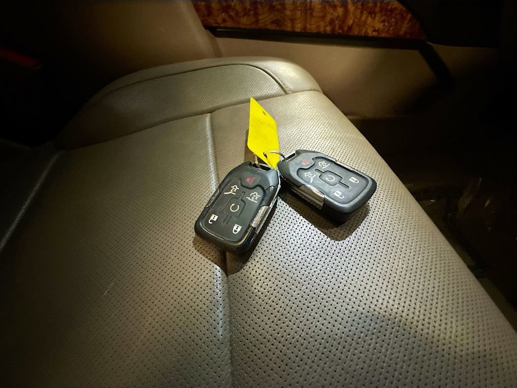 Used 2016 Chevrolet Tahoe LTZ image 43