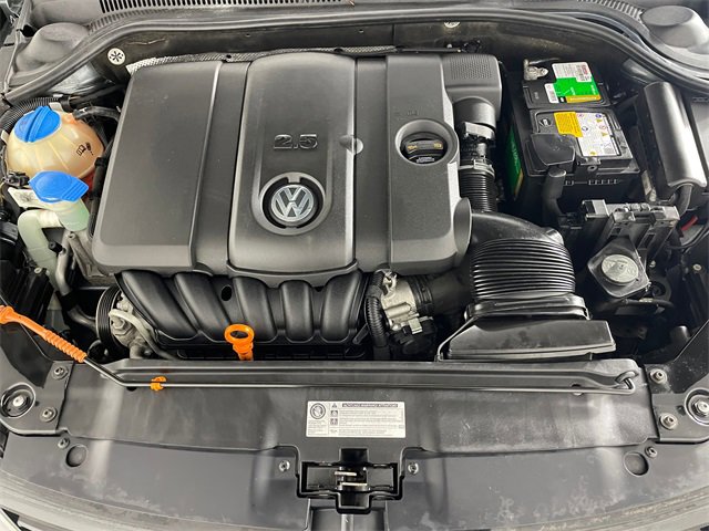 Used 2011 Volkswagen Jetta SE image 18