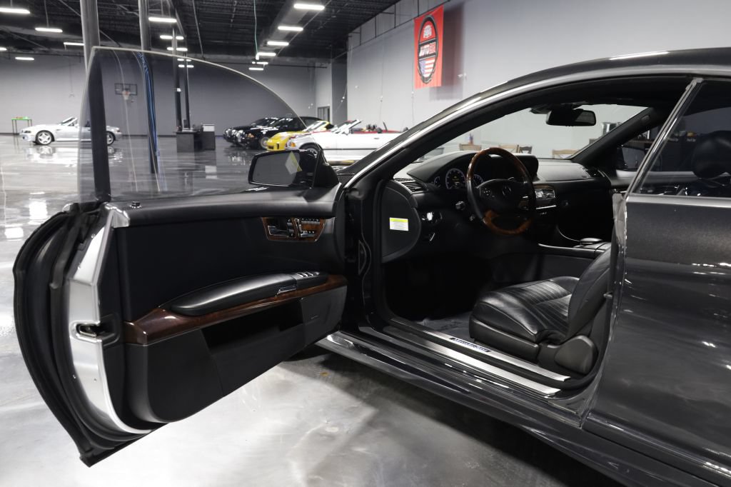 Used 2013 Mercedes-Benz CL 550 4MATIC image 9