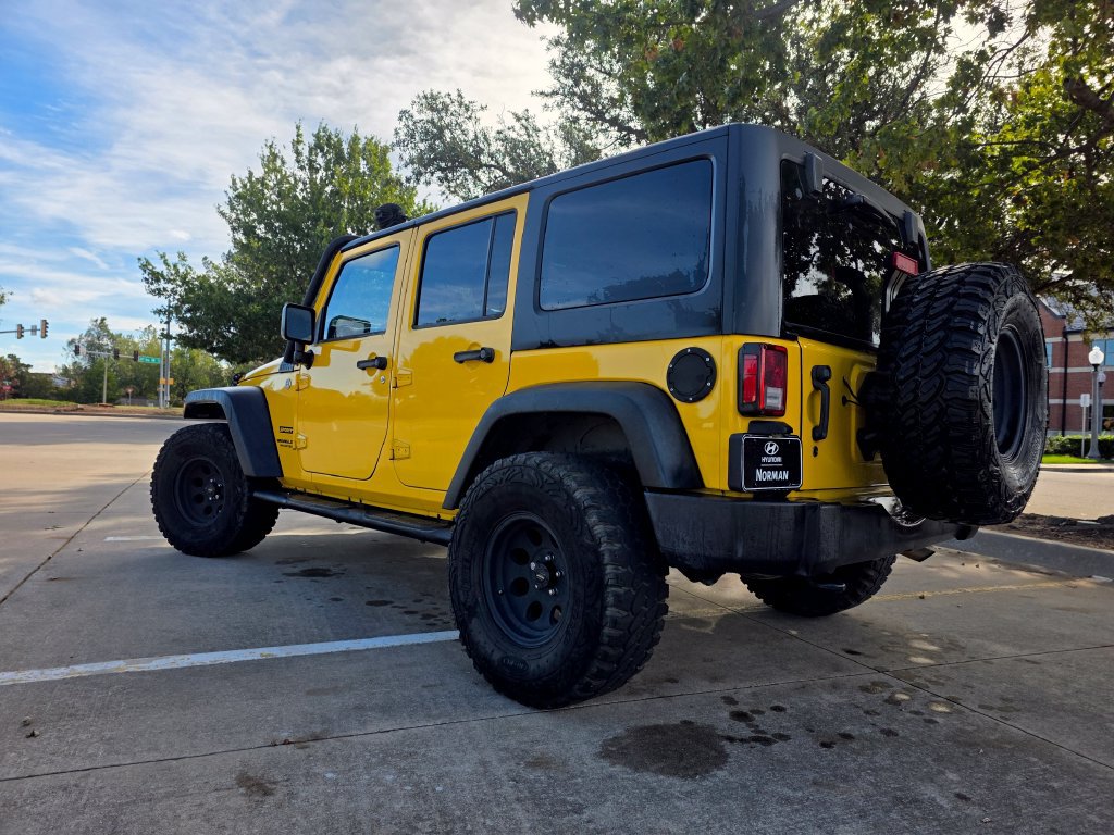 Used 2015 Jeep Wrangler Unlimited Sport w/ Quick Order Package 24S AWD/4WD image 13