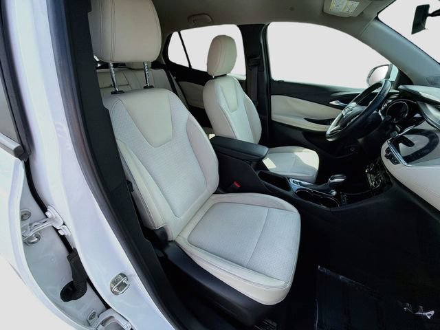 Used 2021 Buick Encore GX Select FWD image 27