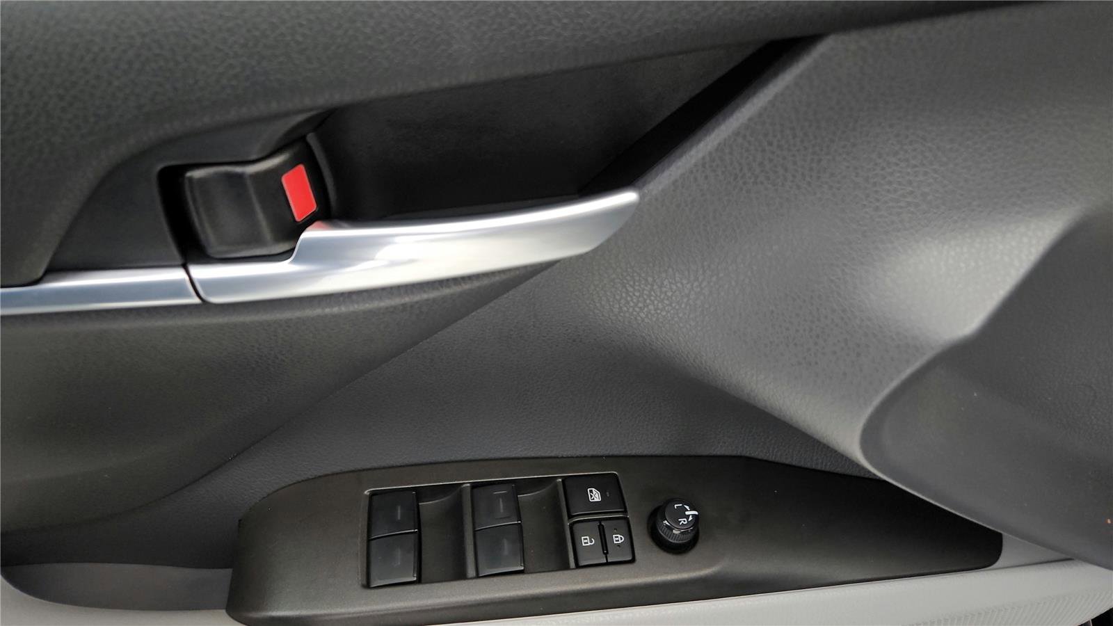 Used 2023 Toyota Camry LE FWD image 23