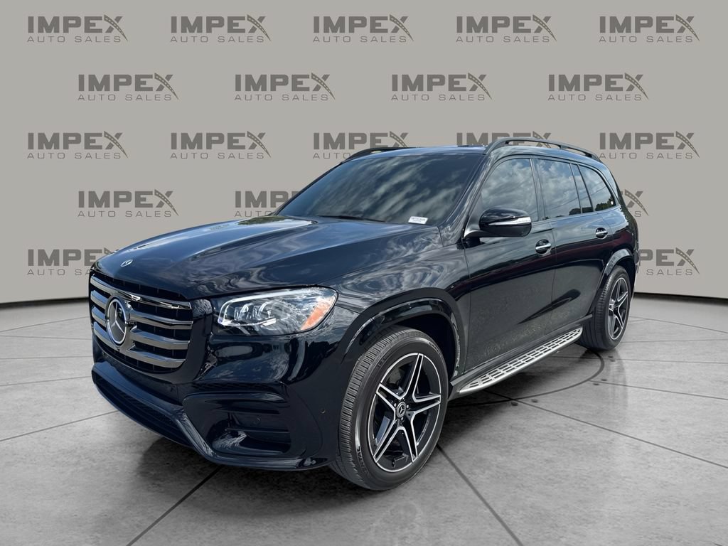 Used 2025 Mercedes-Benz GLS 450 4MATIC image 1