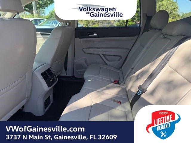 Used 2021 Volkswagen Atlas SE image 12