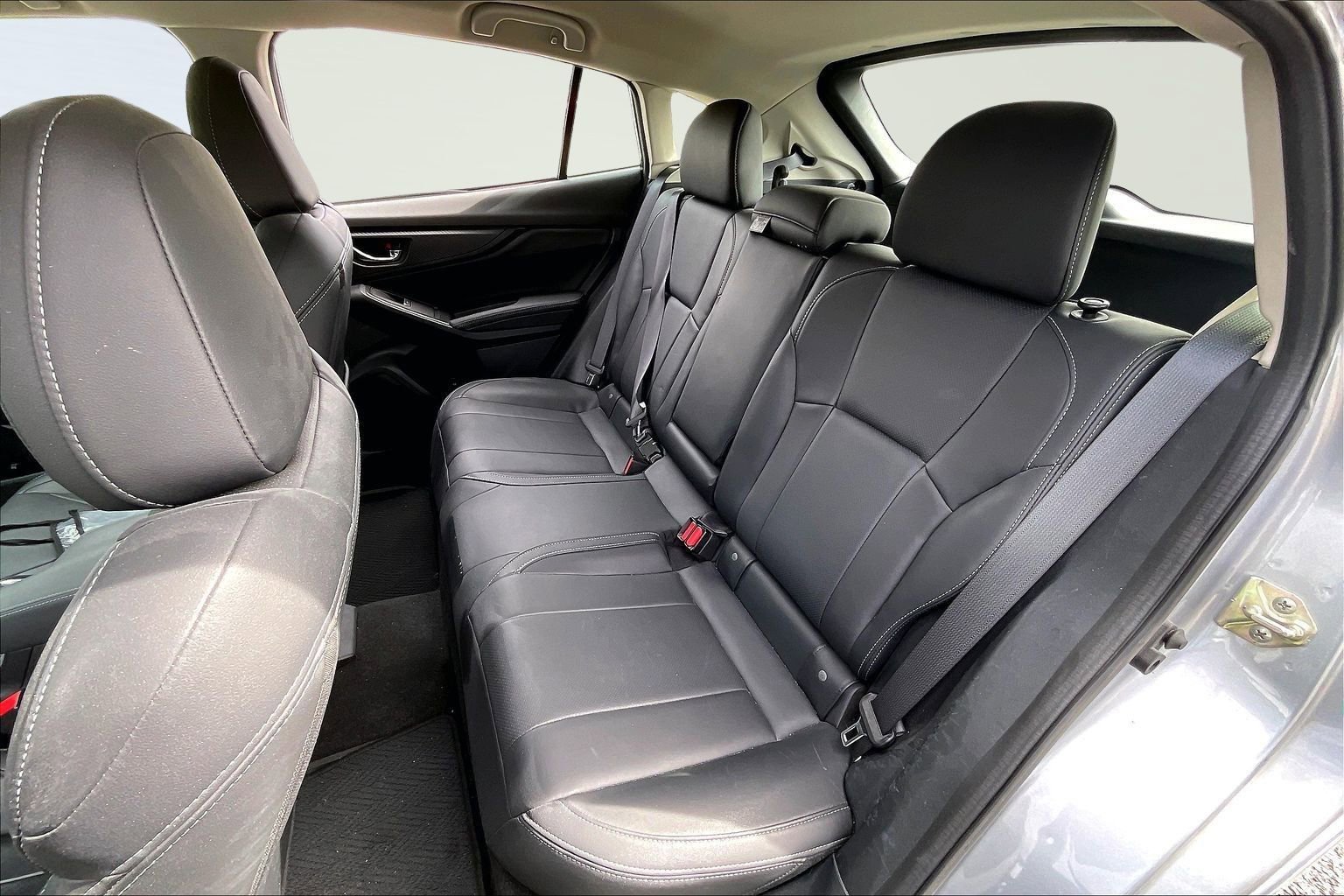 Used 2020 Subaru Impreza 2.0i Limited w/ Popular Package #2 AWD/4WD image 17