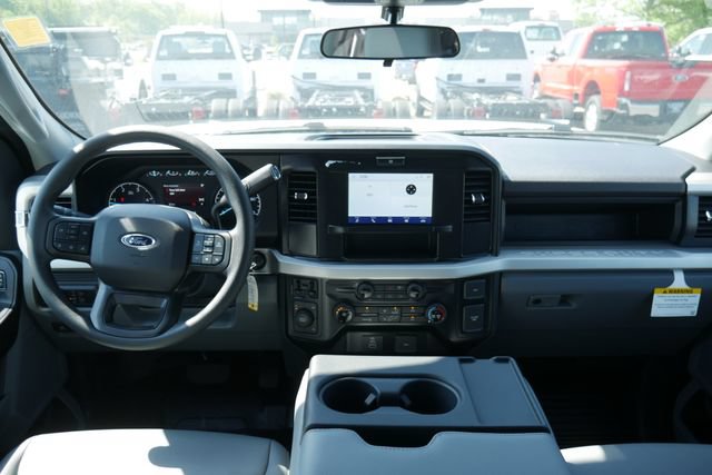 New 2026 Ford F450 XL AWD/4WD image 3