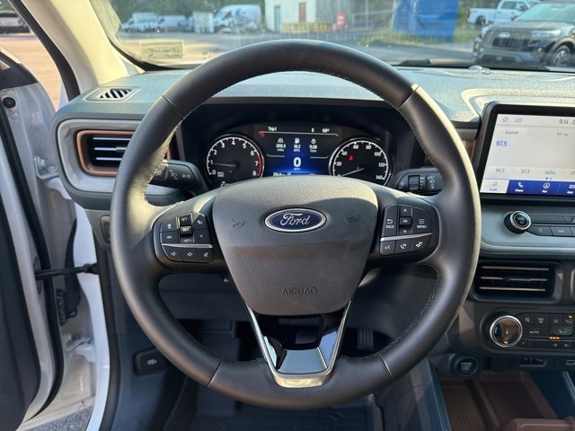 Used 2024 Ford Maverick Lariat image 13