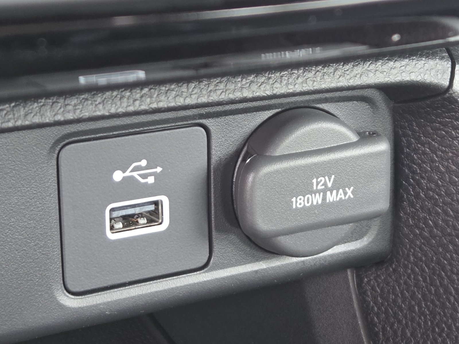 Used 2024 Honda Civic EX-L image 7