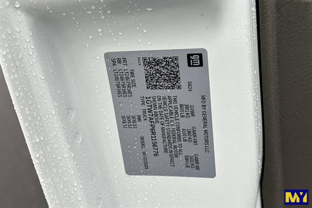 Used 2024 GMC Savana 2500 w/ Driver Convenience Package image 32