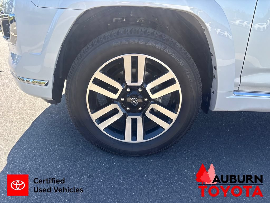 Used 2024 Toyota 4Runner Limited AWD/4WD image 10