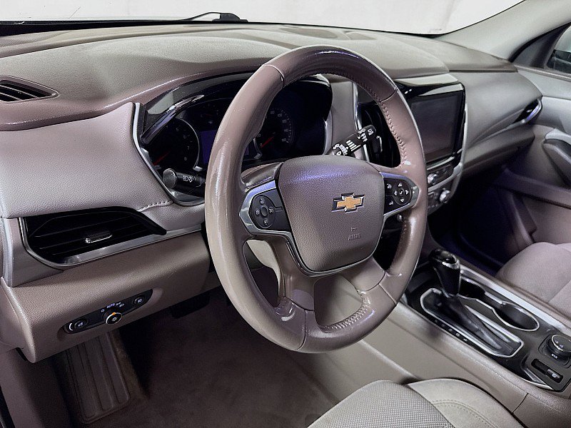 Used 2019 Chevrolet Traverse LT FWD image 9