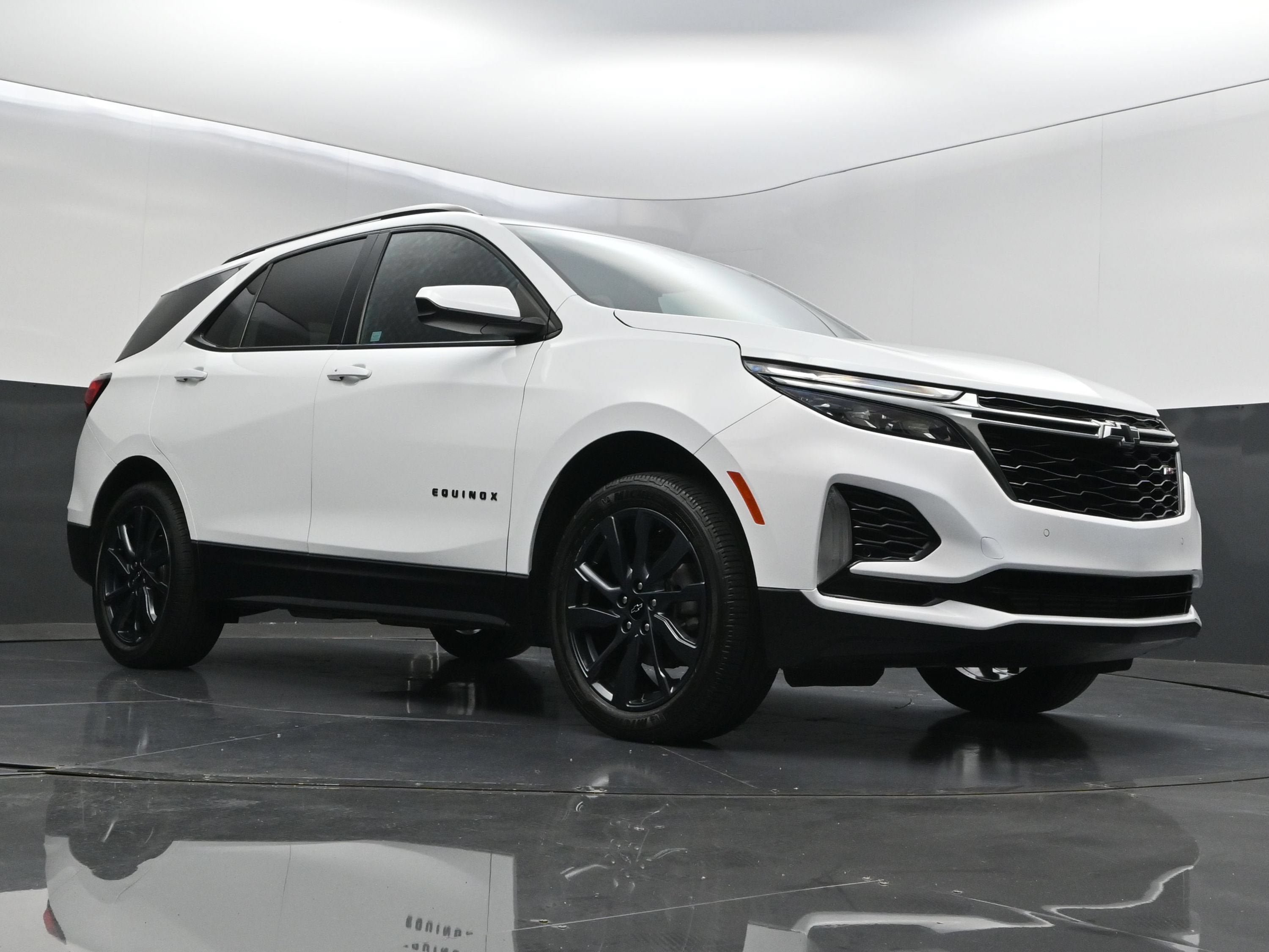 Certified 2022 Chevrolet Equinox RS AWD/4WD image 38