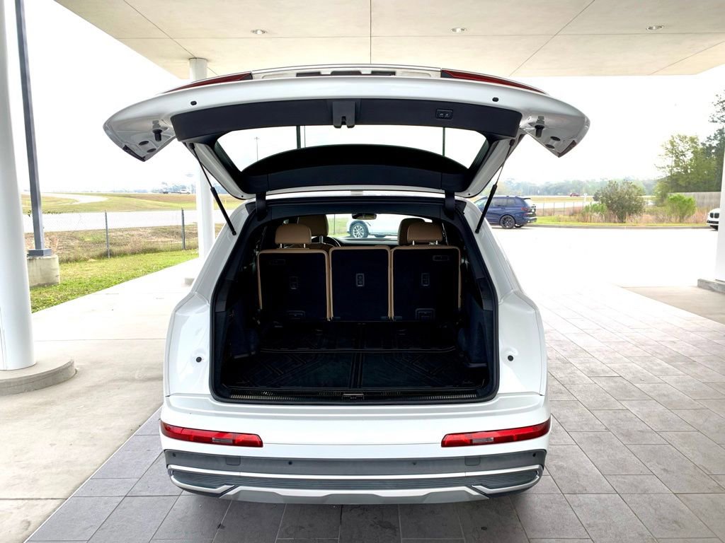 Used 2020 Audi Q7 3.0T Premium Plus image 21