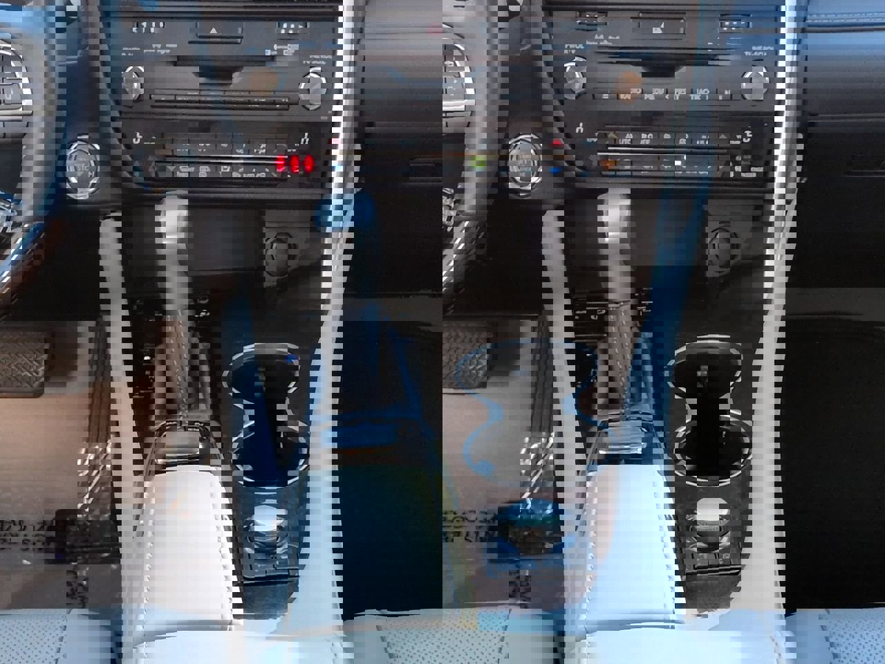 Used 2017 Lexus RX 350 AWD w/ Premium Package image 16