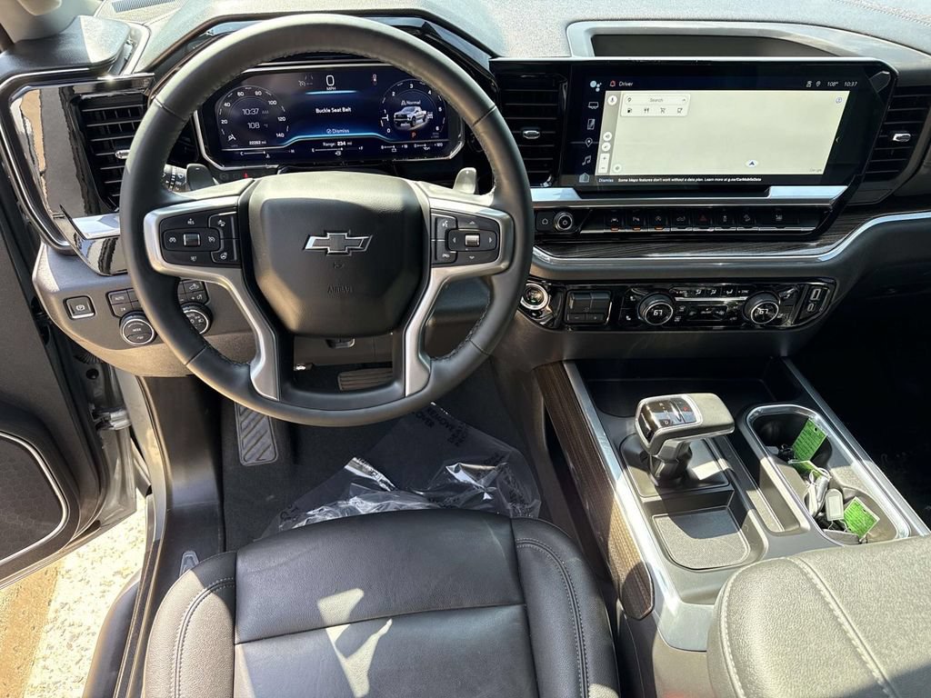 Used 2024 Chevrolet Silverado 1500 LT Trail Boss w/ LT Trail Boss Premium Package AWD/4WD image 30