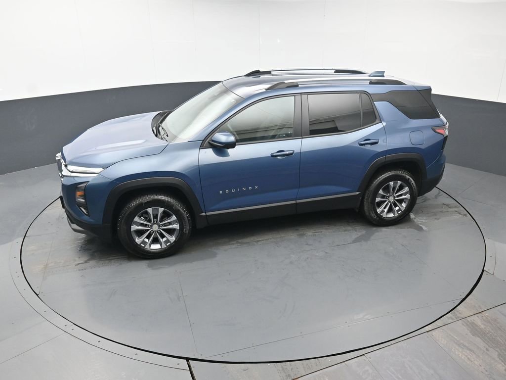 Used 2025 Chevrolet Equinox LT w/ Convenience Package II image 33