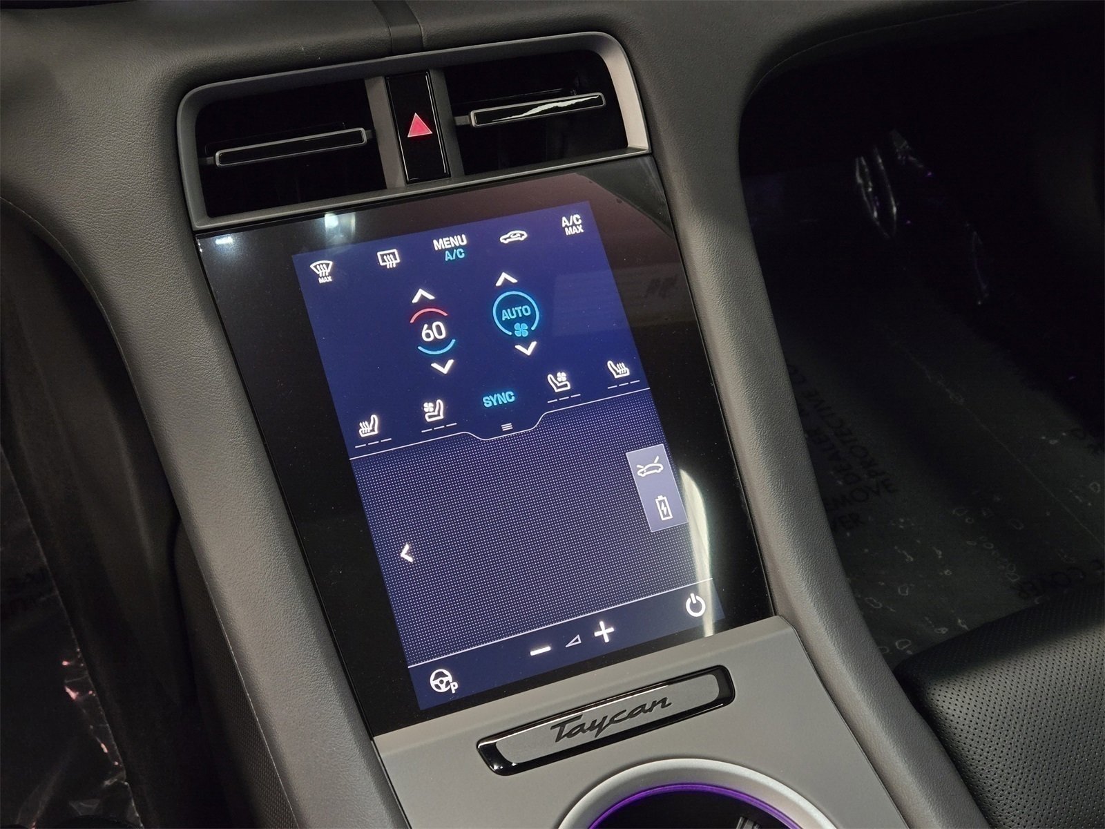 Used 2025 Porsche Taycan image 22
