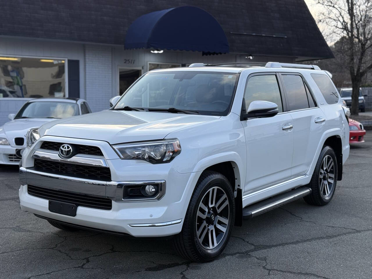 Used 2017 Toyota 4Runner Limited image 4