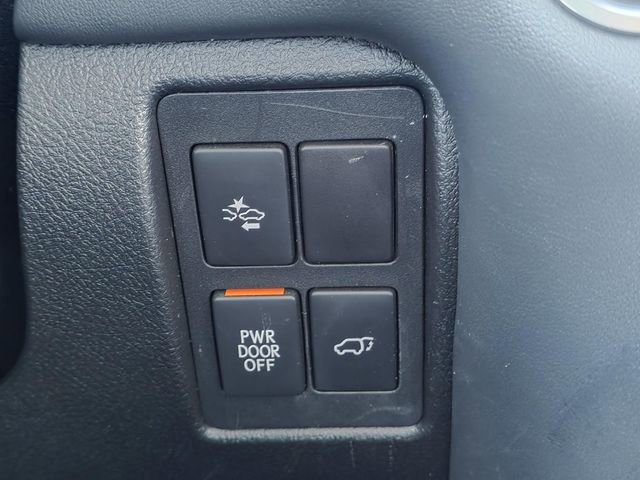 Used 2019 Lexus LX 570 4WD w/ Luxury Package image 34