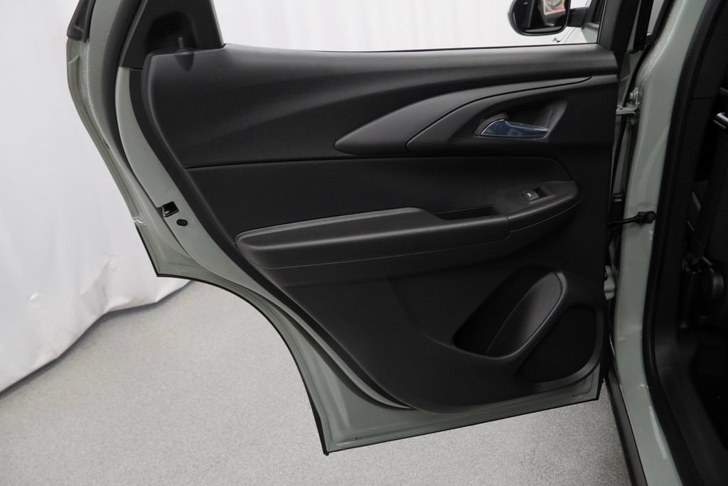 New 2026 Chevrolet TrailBlazer LT w/ LT Cold Weather Package FWD image 24