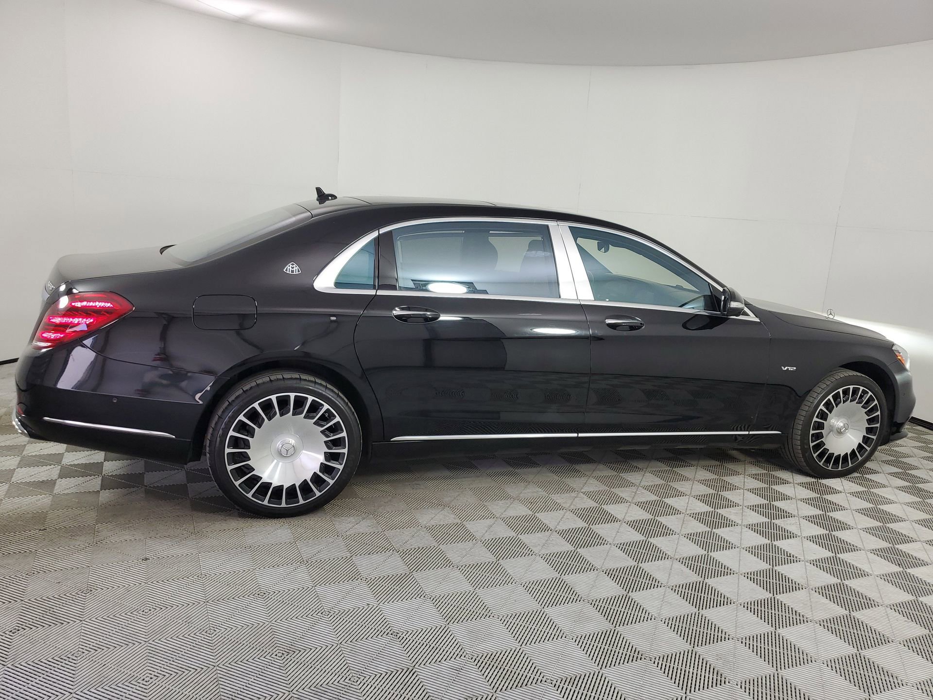 Used 2019 Mercedes-Benz Maybach S 650 image 12