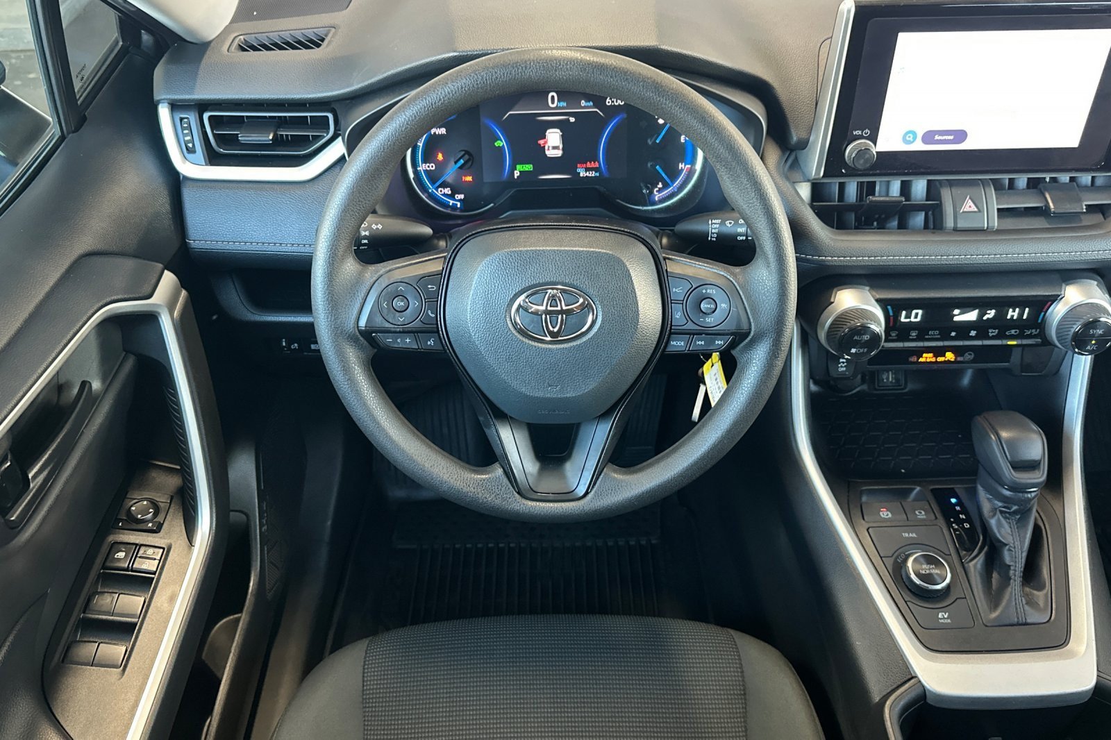 Certified 2024 Toyota RAV4 LE AWD/4WD image 13