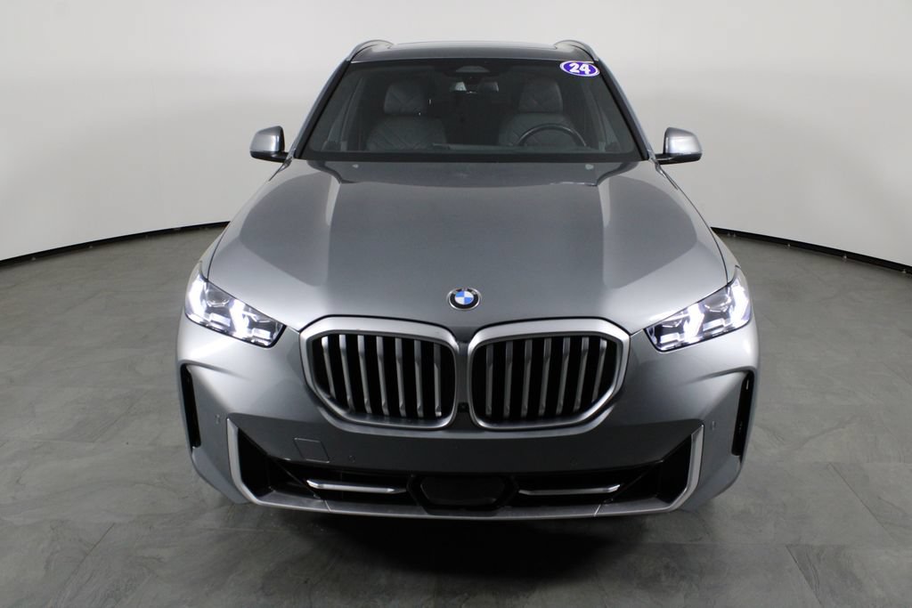 Used 2024 BMW X5 xDrive40i w/ Premium Package AWD/4WD image 13