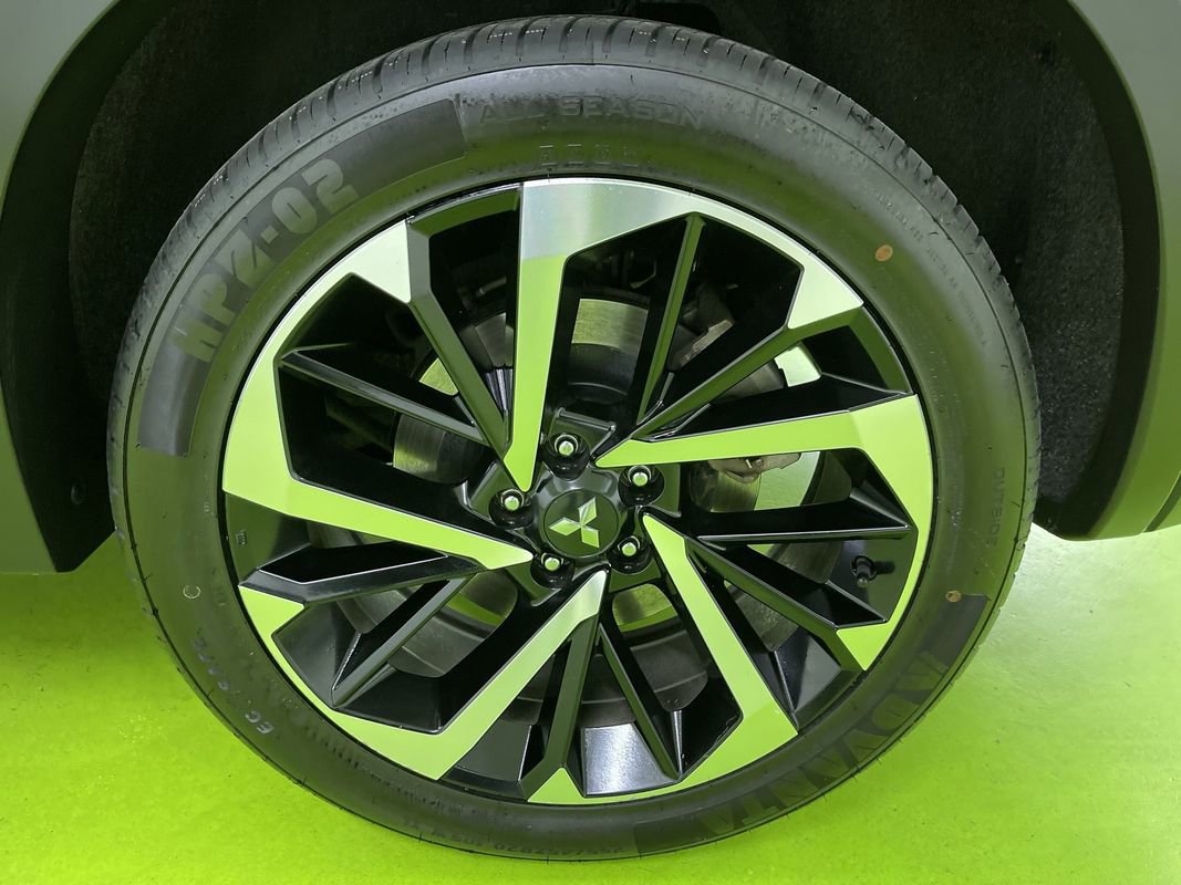 Used 2022 Mitsubishi Outlander ES image 14