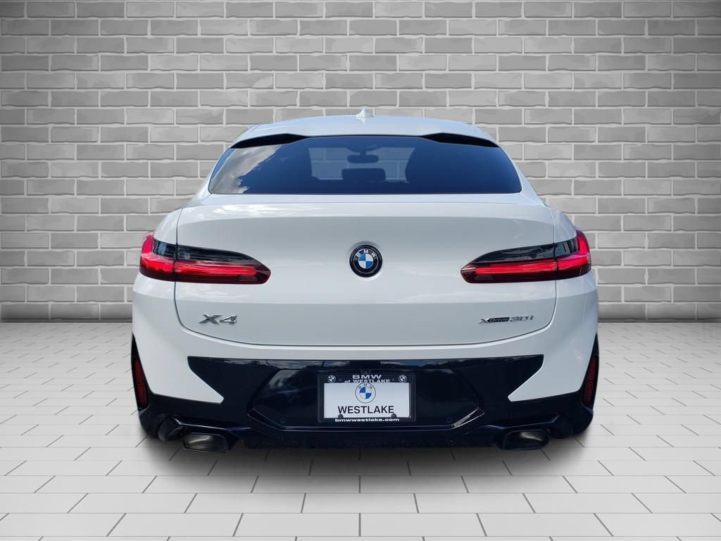 Used 2024 BMW X4 xDrive30i w/ Premium Package AWD/4WD image 6