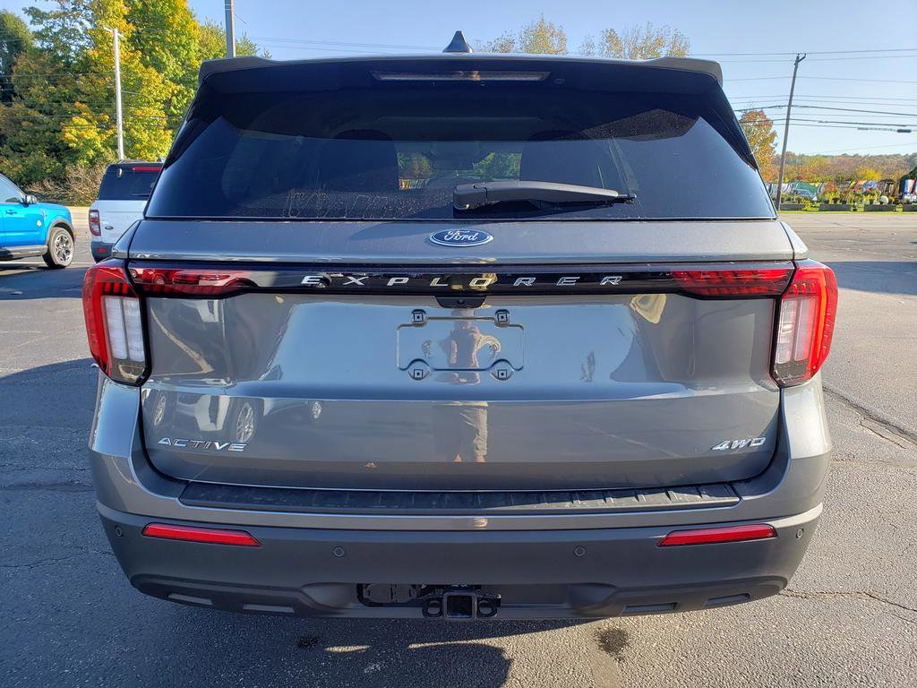 New 2026 Ford Explorer Active image 6